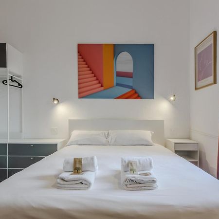 New And Functional Apartments Near The Metro Milan Bagian luar foto