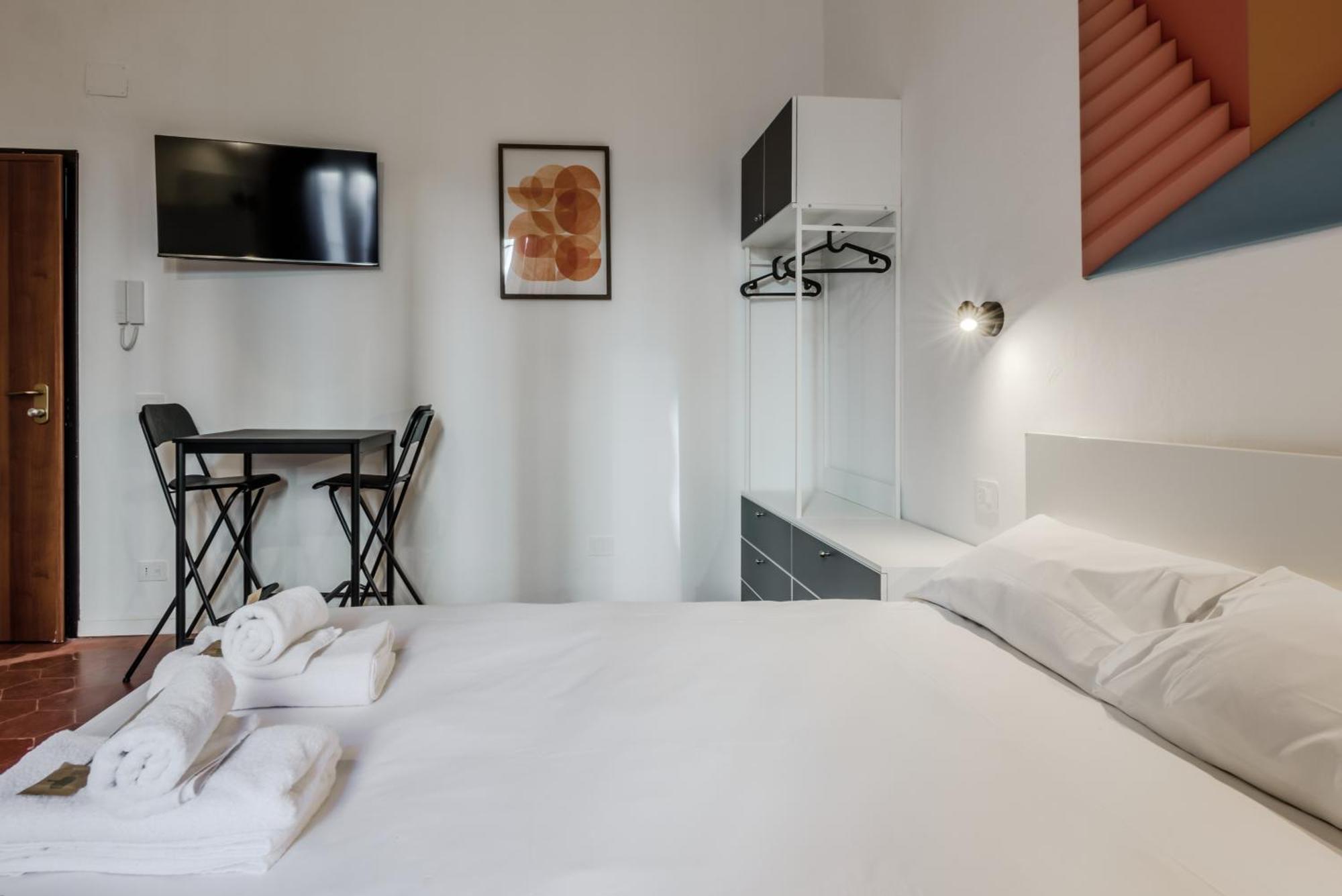 New And Functional Apartments Near The Metro Milan Bagian luar foto